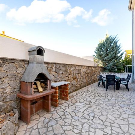 Apartments Aisa* Countryside Holiday Just 500M From The Beach! Krk Town Eksteriør billede
