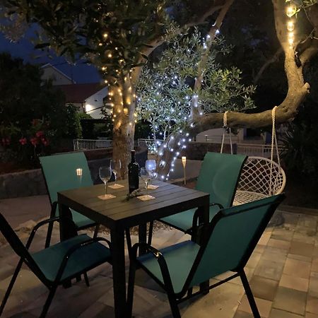 Apartments Aisa* Countryside Holiday Just 500M From The Beach! Krk Town Eksteriør billede