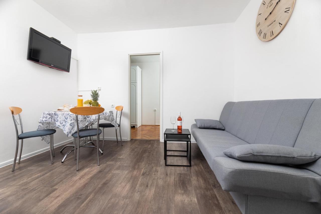 Apartments Aisa* Countryside Holiday Just 500M From The Beach! Krk Town Eksteriør billede